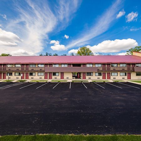 Red Roof Inn Cincinnati Northeast - Blue Ash Bagian luar foto