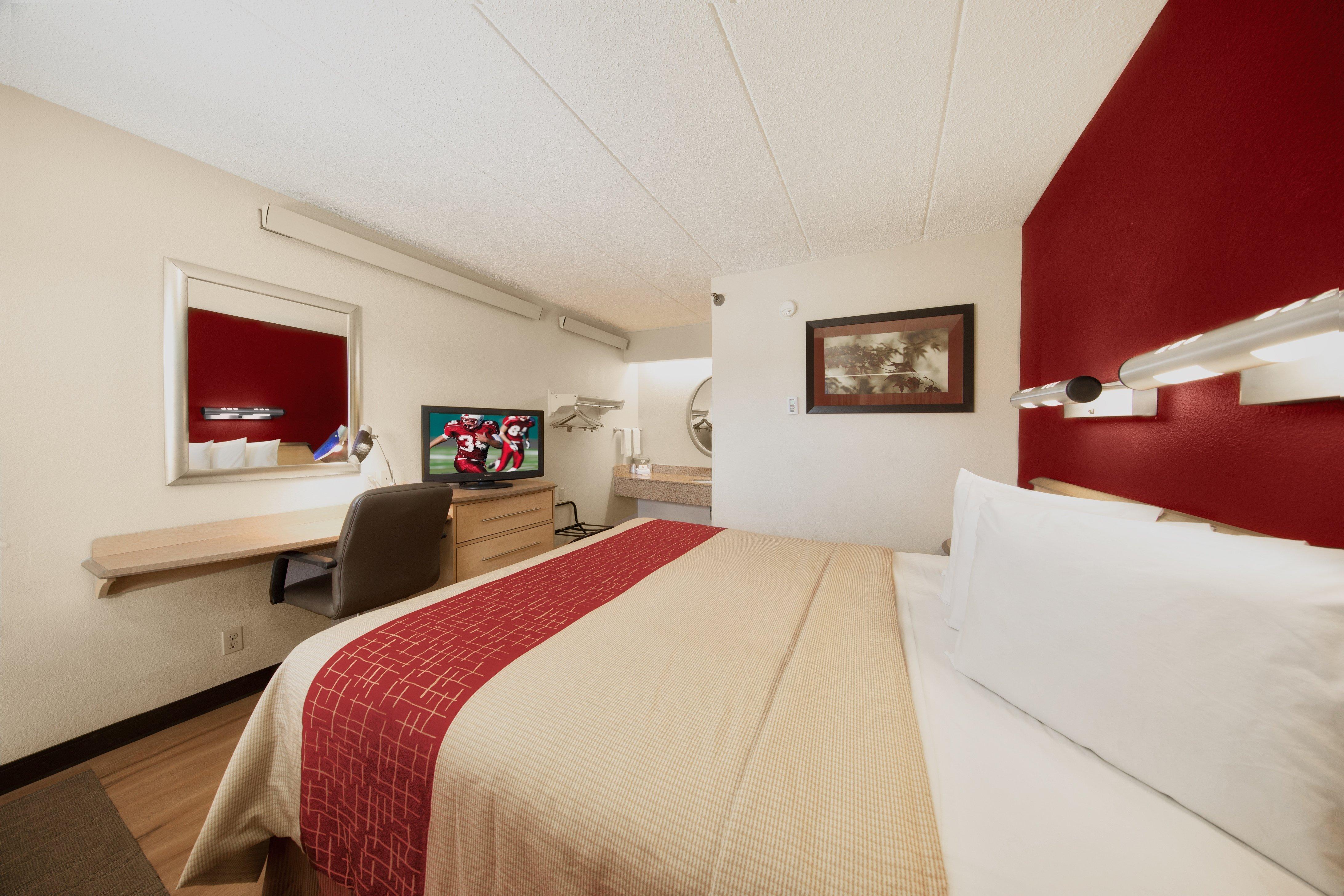 Red Roof Inn Cincinnati Northeast - Blue Ash Bagian luar foto